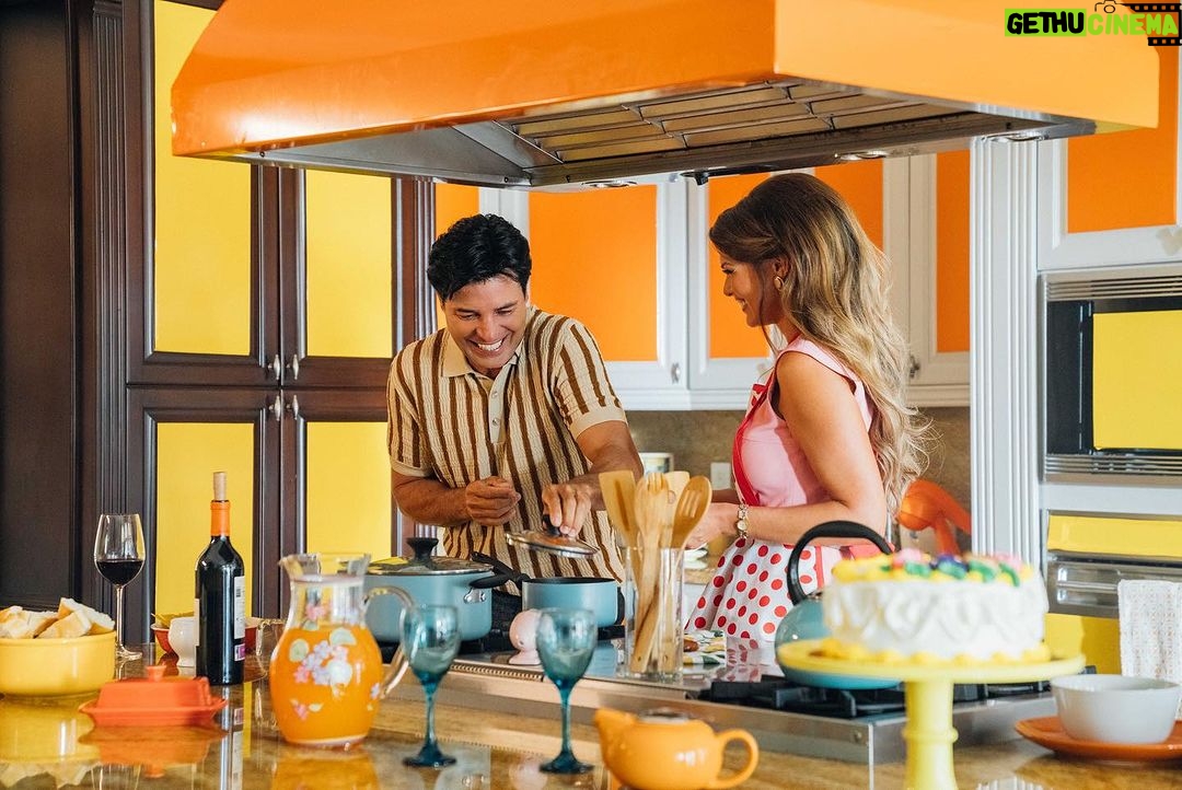 Chayanne Instagram - Adivinen qué estábamos cocinando 🍳