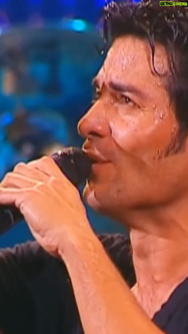 Chayanne Instagram - Para tu tranquilidad me tienes en tus manos 👐 #Chayanne