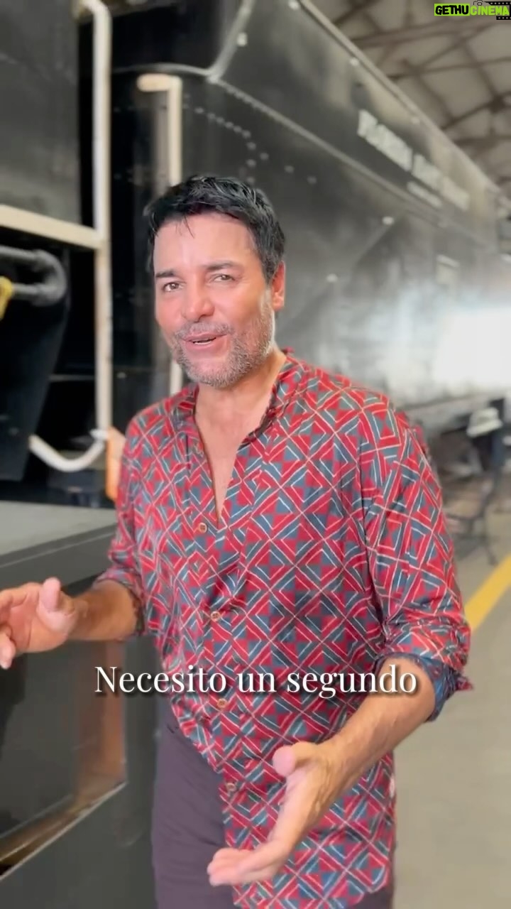 Chayanne Instagram - ¿Seguimos cantando “Necesito Un Segundo? 🤔