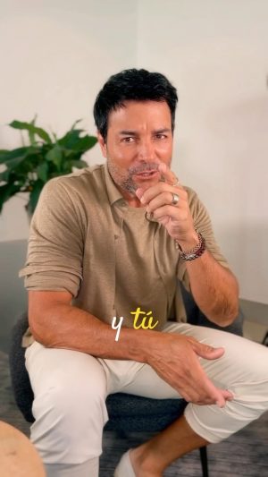 Chayanne Instagram - Siéntate y escucha esta canción conmigo ❤️‍🩹
#Chayanne