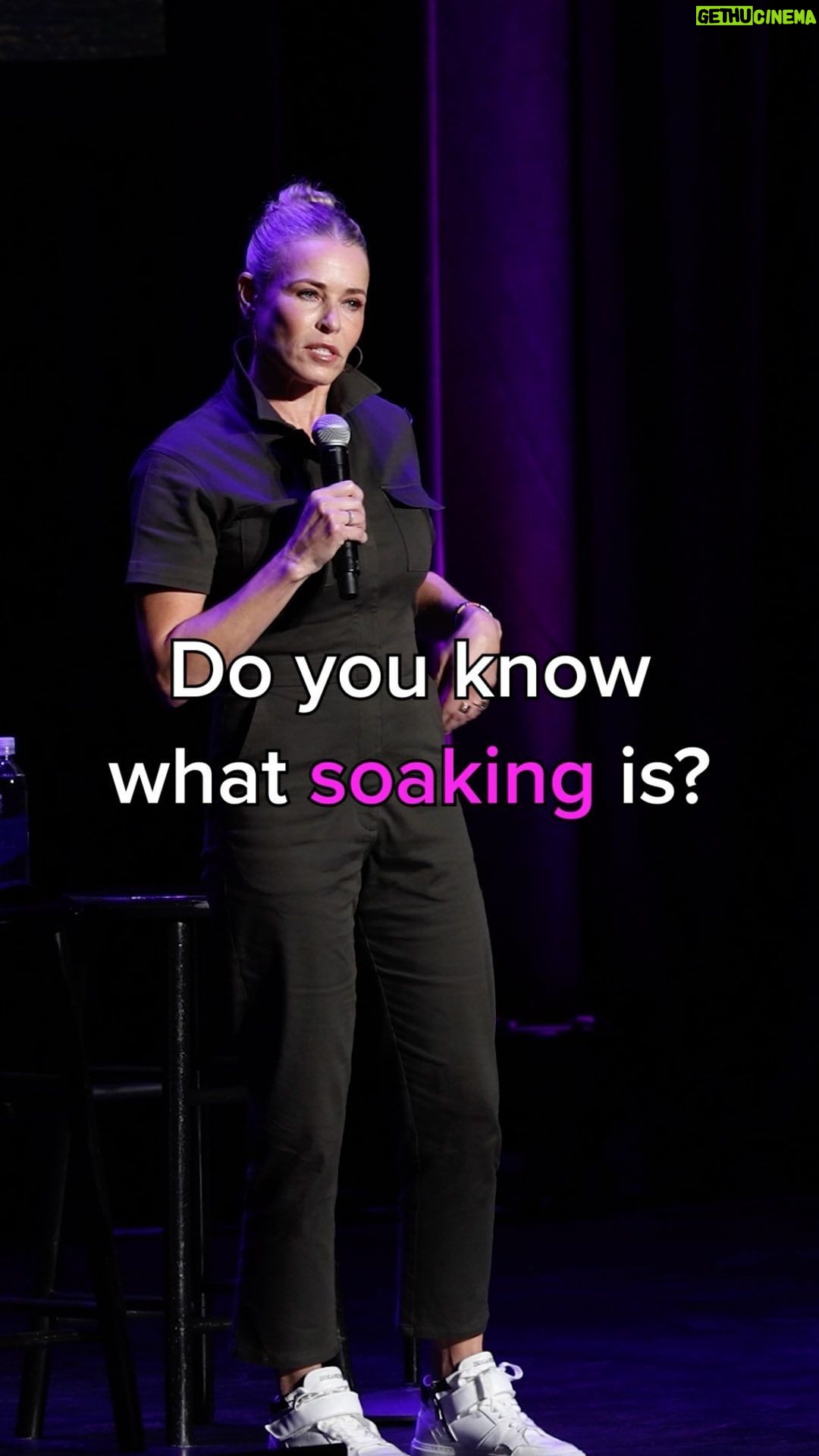 Chelsea Handler Instagram - Where is the moisture?!?💦 Upcoming shows: Nov. 16 - Boston, MA (TIX AVAILABLE) Nov. 17 - Boston, MA (SOLD OUT) Nov. 18 - Springfield, MA (TIX AVAILABLE) Nov. 19 Providence, RI (SOLD OUT) Nov. 30 - Detroit, MI (TIX AVAILABLE) Dec. 1 - Detroit, MI (SOLD OUT) Tickets at ChelseaHandler.com