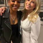 Chelsea Handler Instagram - This pretty much sums up my relationship with @kevinhart4real who I helped award the Mark Twain Prize last night. Took one of my babies with me to DC AS A FAVOR to KEVIN and bumped into some really fun people who my Buddha got to take pics with. The night obviously ended with Kevin and I arguing about how many children he has with Nick Cannon. Congrats to Kevin, who is one person who can always make me laugh, “Shut the duck up, Chelsea! Why are you like this?” I ended my night the usual way.