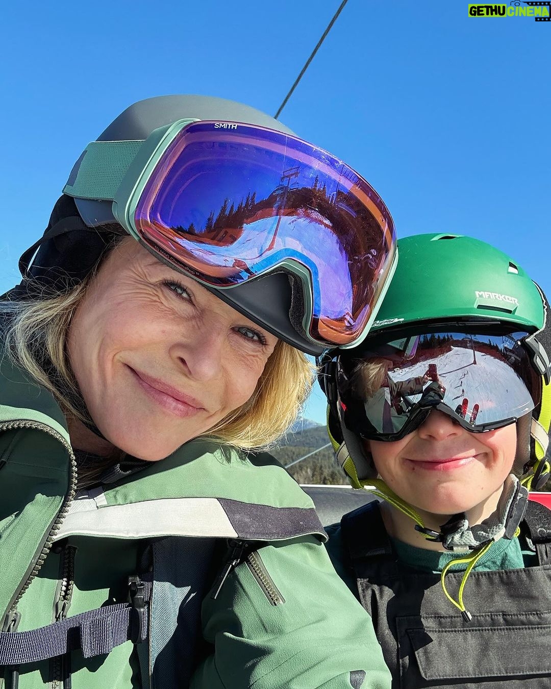 Chelsea Handler Instagram - I have spent the weekend surrounded by children. I can’t shake them. It ended with me alone on a deck with an espresso martini, and some other treats I found in my backpack.
