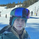Chelsea Handler Instagram – I have spent the weekend surrounded by children. I can’t shake them. It ended with me alone on a deck with an espresso martini, and some other treats I found in my backpack.