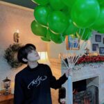 Chenle Instagram - Jingle bells Jingle bells Jingle all the way~~~