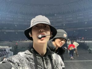 Chenle Instagram - We‘re ready 🔥🔥🔥🔥