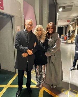 Cher Instagram - Bundled up backstage 🩵