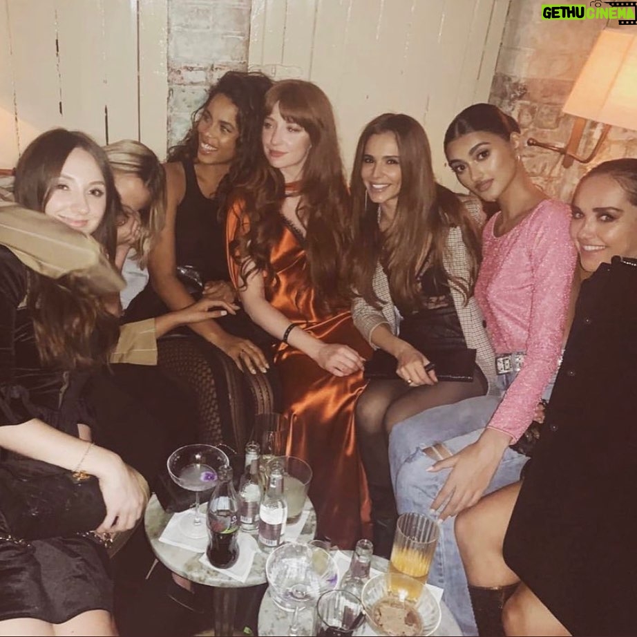 Cheryl Cole Instagram - Love you @lilcola 🔥 Such a great night ... filled with lots of love 🥰 17 years of birthday’s and I still don’t learn .. 🥴💓☺️