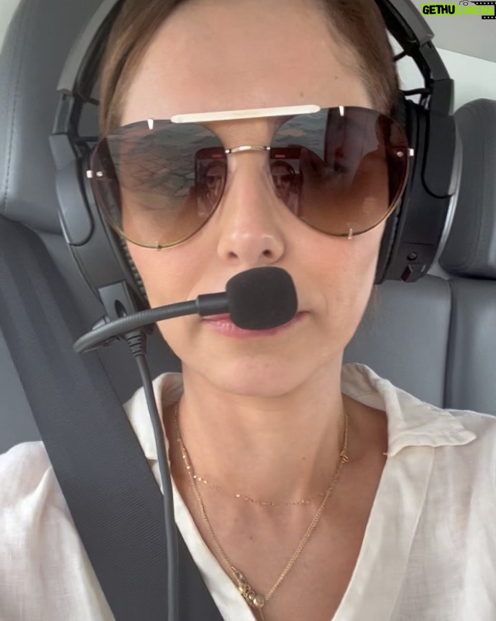 Cheryl Cole Instagram - Flying into my 4th decade ..βοΈ π thatβs a wrap. Thank you for all the lovely bday messages π & thank you captain Tom @thunderaviation for getting me and my bougie dog home smoothly and safely. The cherry on a lot of cake π π π π₯°