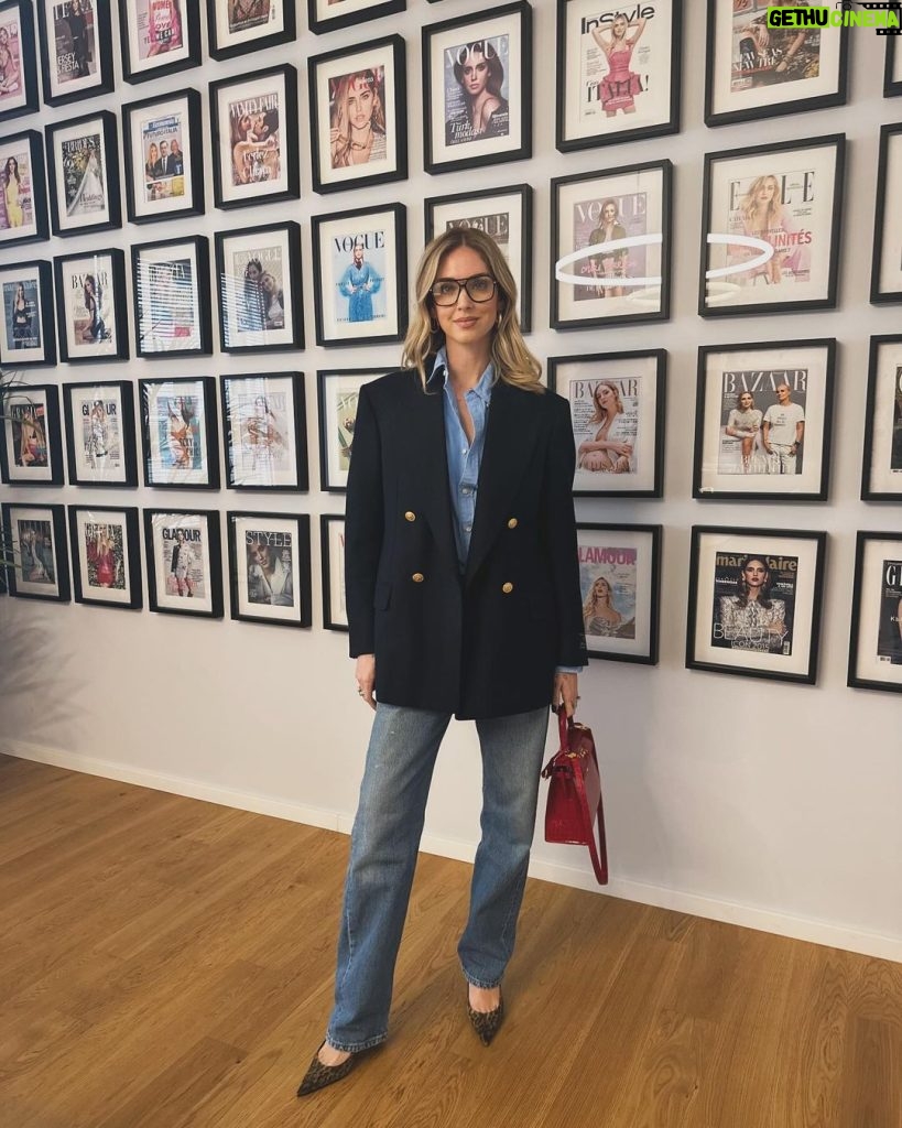 Chiara Ferragni Instagram - Office days @theblondesalad ❤️ Milan, Italy