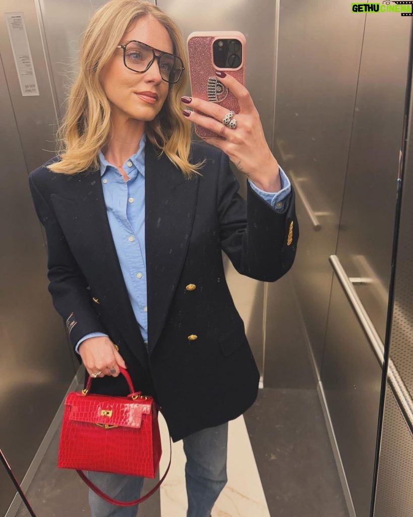Chiara Ferragni Instagram - Office days @theblondesalad ❤️ Milan, Italy
