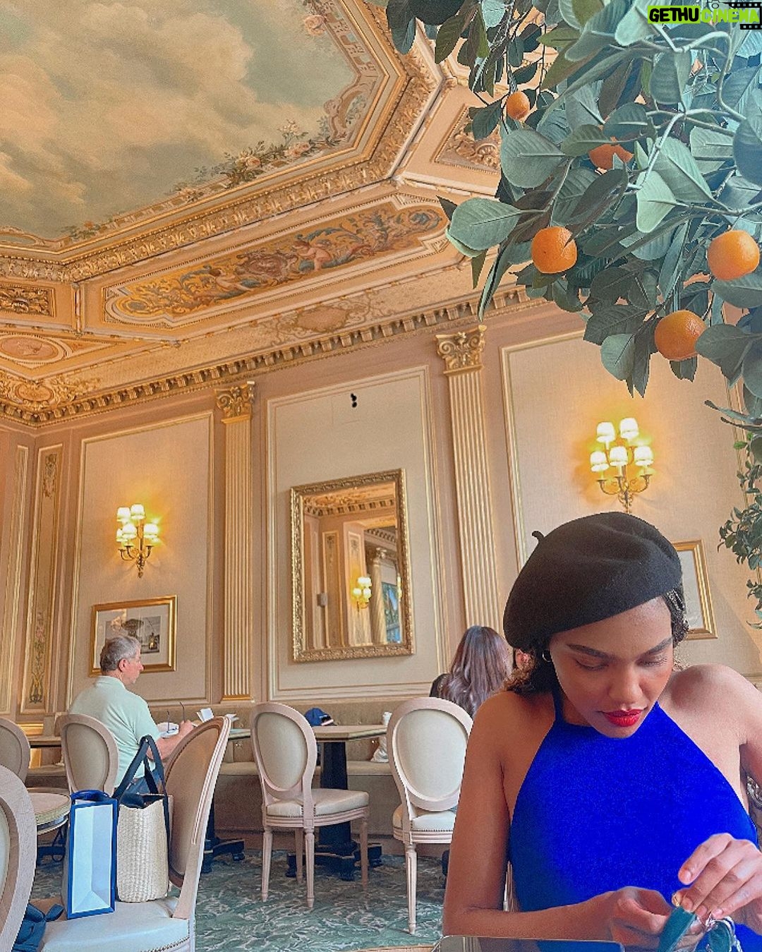 China Anne McClain Instagram - Palais Garnier x Louvre Museum 💫 Paris, France