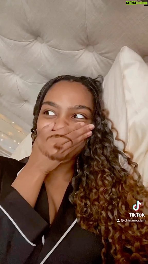 China Anne McClain Instagram - my standards staying high as hell 😂 God knew not to make me a man, i’d be taking all y’all’s girls