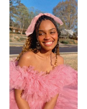 China Anne McClain Instagram - princess dresses are my new favorite. 💖
