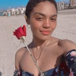 China Anne McClain Instagram - a sweetheart gave me a rose at the beach. I hope all his dreams come true ❤️