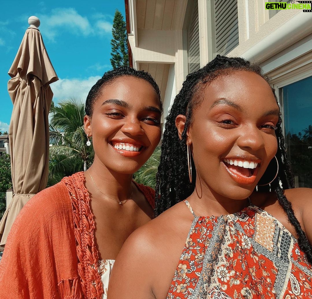 China Anne McClain Instagram - Sisi!! πΊπ΄π€ @mynameissisi