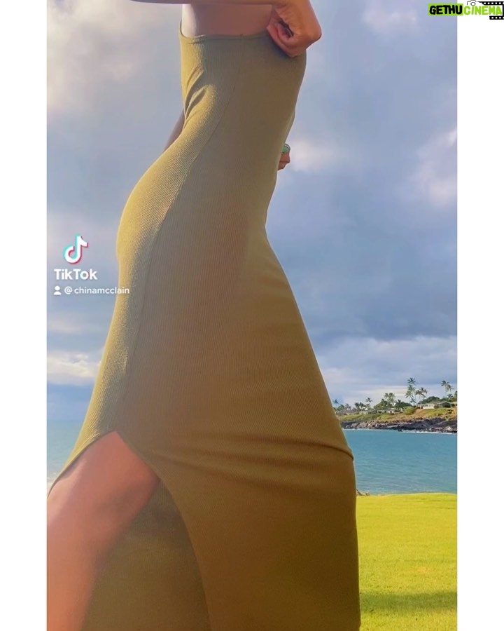 China Anne McClain Instagram - 🌴🤩✨🙏🏾