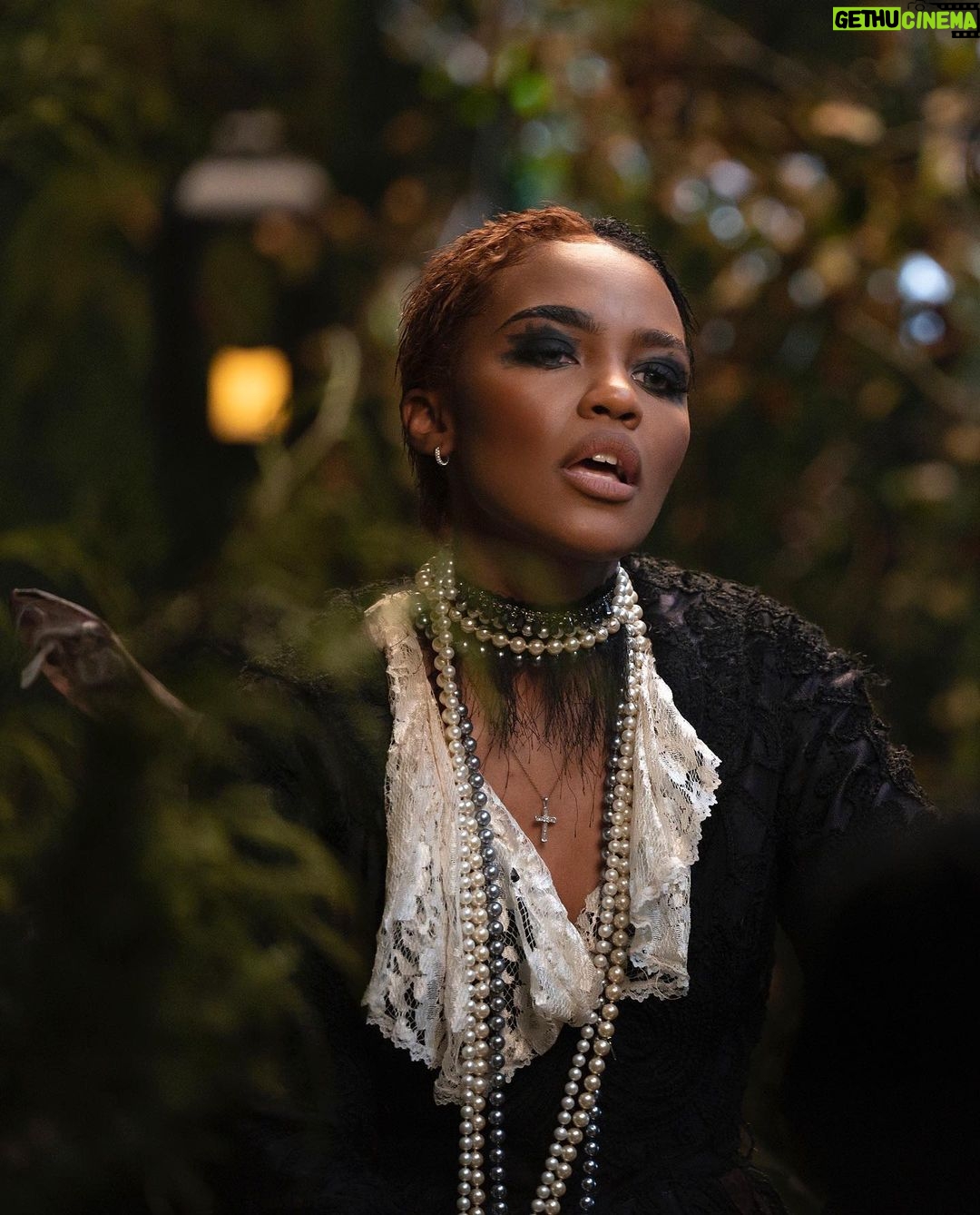 China Anne McClain Instagram - LINK IN BIO.