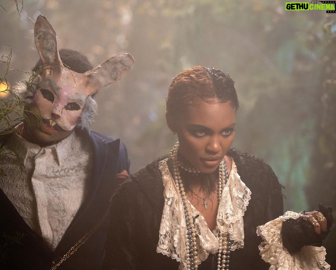 China Anne McClain Instagram - halloween is comiiiiing... link in bio 🌘