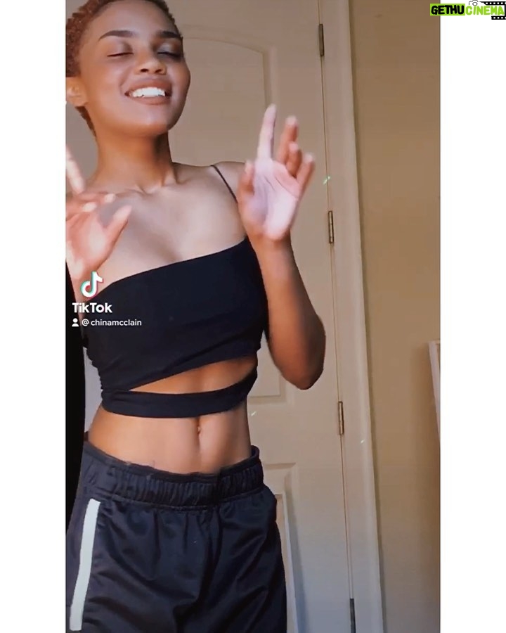 China Anne McClain Instagram - this sound had me vibin