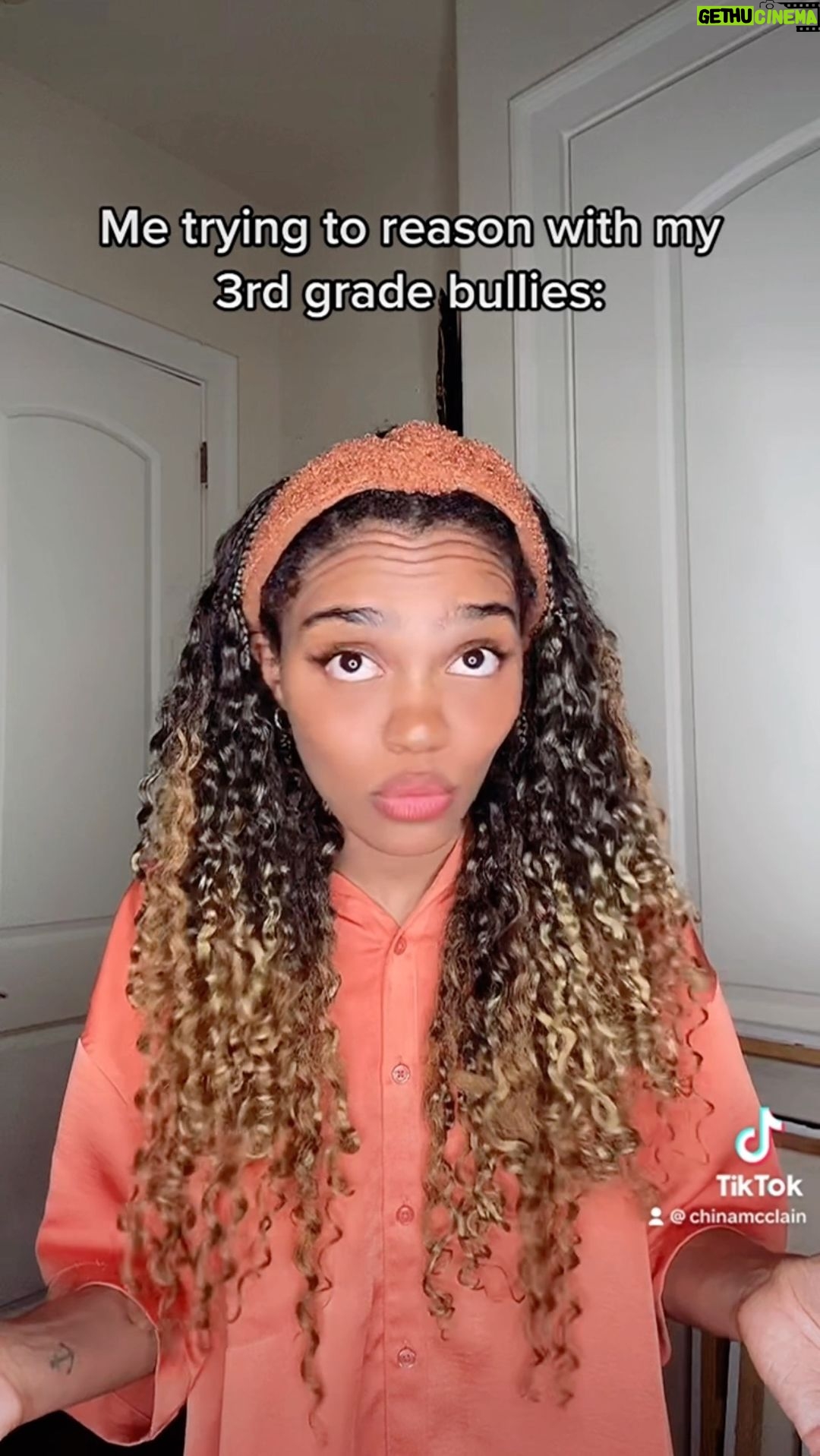 China Anne McClain Instagram - @laurynmcclain always protected me from the bullies ππ€πΎπ€