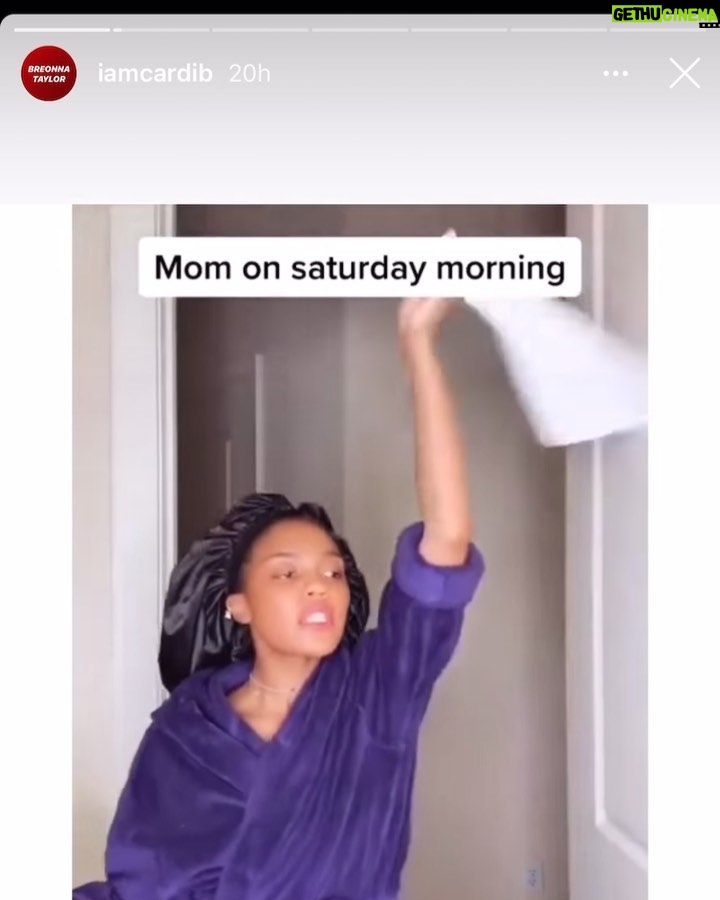 China Anne McClain Instagram - ayeee just found out @iamcardib had me on her story yesterday😛