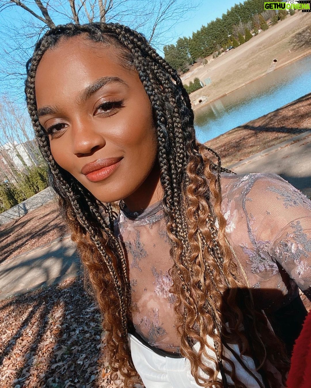 China Anne McClain Instagram - hello all, it’s been a while 🌸 i’m so excited for Christmas! :) Tyler Perry Studios