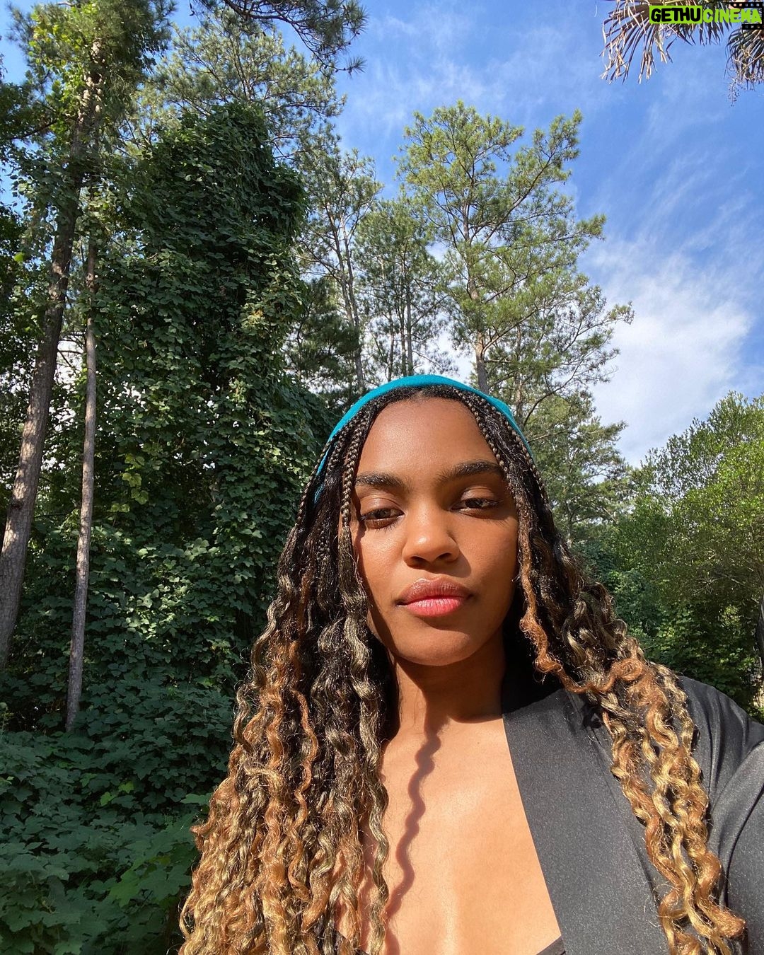 China Anne McClain Instagram - my space 🍃🌞 God made everything so pretty