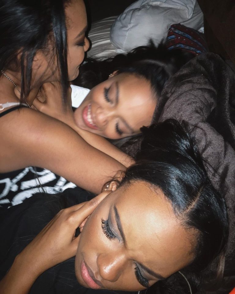 China Anne McClain Instagram - in honor of National Sisters Day, here’s a compilation of me attacking Lauryn while simultaneously annoying Sisi ♡ i love you two sm
