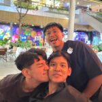Chinnarat Siriphongchawalit Instagram - ไม่รู้จะพูดอะไรแล้วอะดิ แต่กุโคตรโชคดีเลย @titlecha 🎂🧡