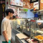 Chinnarat Siriphongchawalit Instagram - fun fact หิวชนะง่วงเสมอ #latenightmealinSG