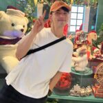Chinnarat Siriphongchawalit Instagram - dear santa, i just want to be happy