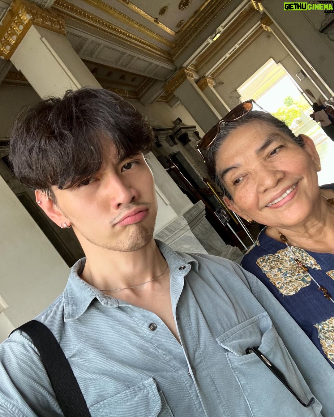 Chinnarat Siriphongchawalit Instagram - sunday with my galaxy π΅πΌπ§π»ββοΈπ§‘