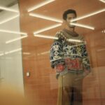 Chino Darín Instagram – Reflecting
📷 @hunterandgatti 4 @revistacodigounico