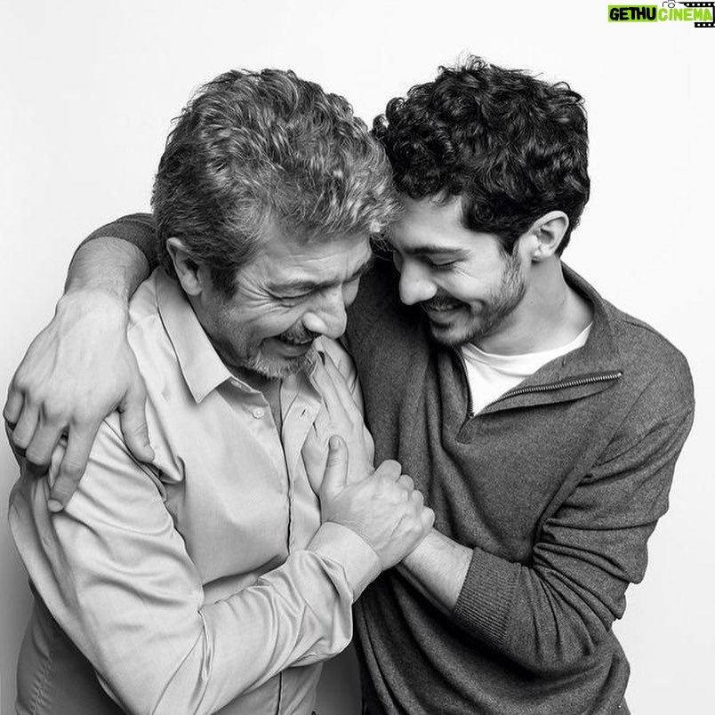 Chino Darín Instagram - El tipo cumple años hoy! Felicidades @ricardodarinok Te amo. ❤️