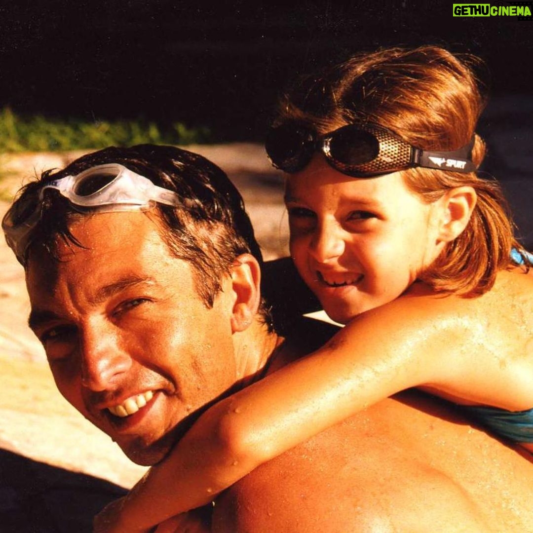 Chino Darín - 208.6K Likes - El tipo cumple años hoy!
Felicidades @ricardodarinok
Te amo. ❤️