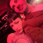 Chino Darín Instagram – Unas con la flamante ganadora del premio @fotogramas_es como Mejor Actriz de TV por “El cuerpo en llamas” 
♥️