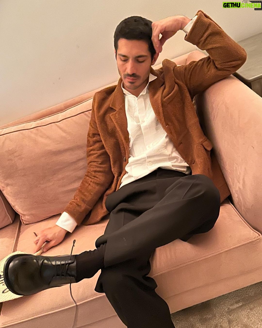 Chino Darín - 183.2K Likes - Unas con la flamante ganadora del premio @fotogramas_es como Mejor Actriz de TV por “El cuerpo en llamas”
♥️