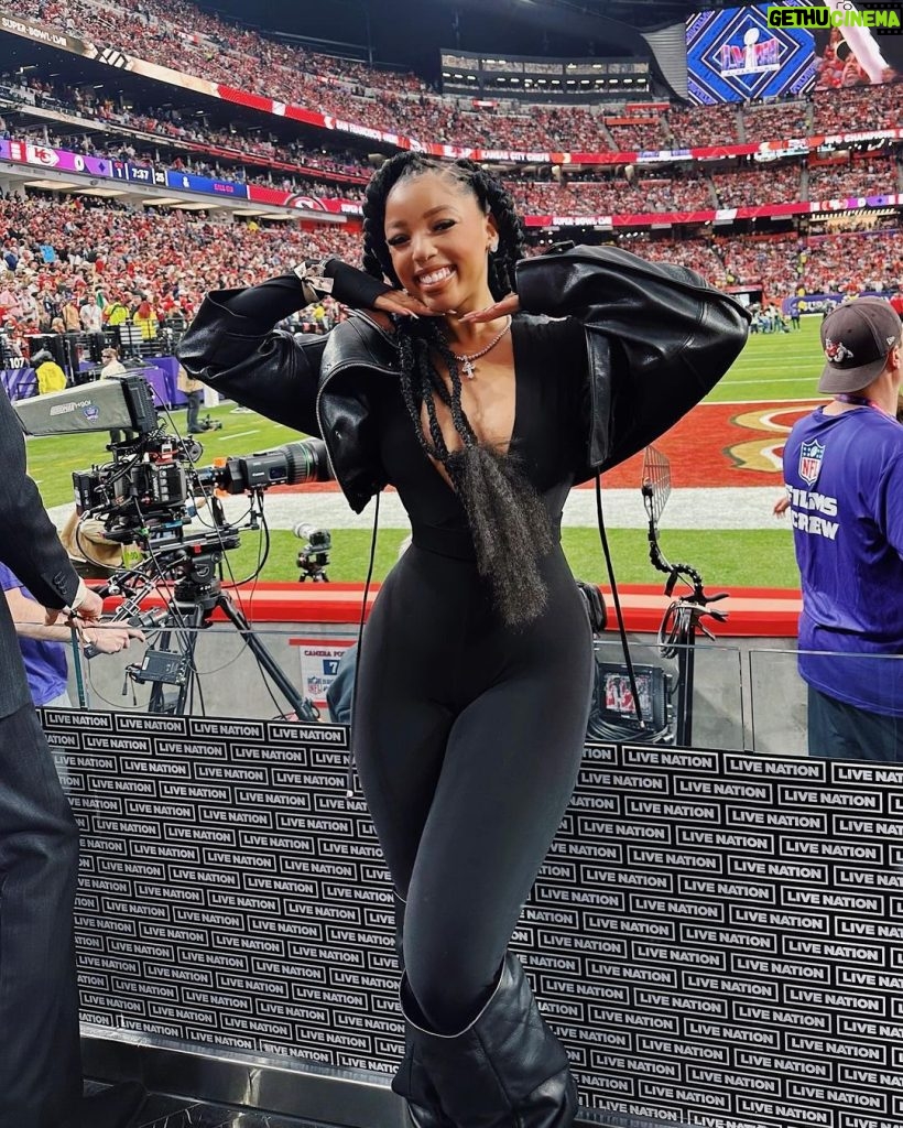 Chloe Bailey Instagram - a time was had 🏈😍 Superbowl
