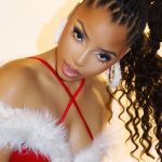 Chloe Bailey Instagram - Santa baby 💋