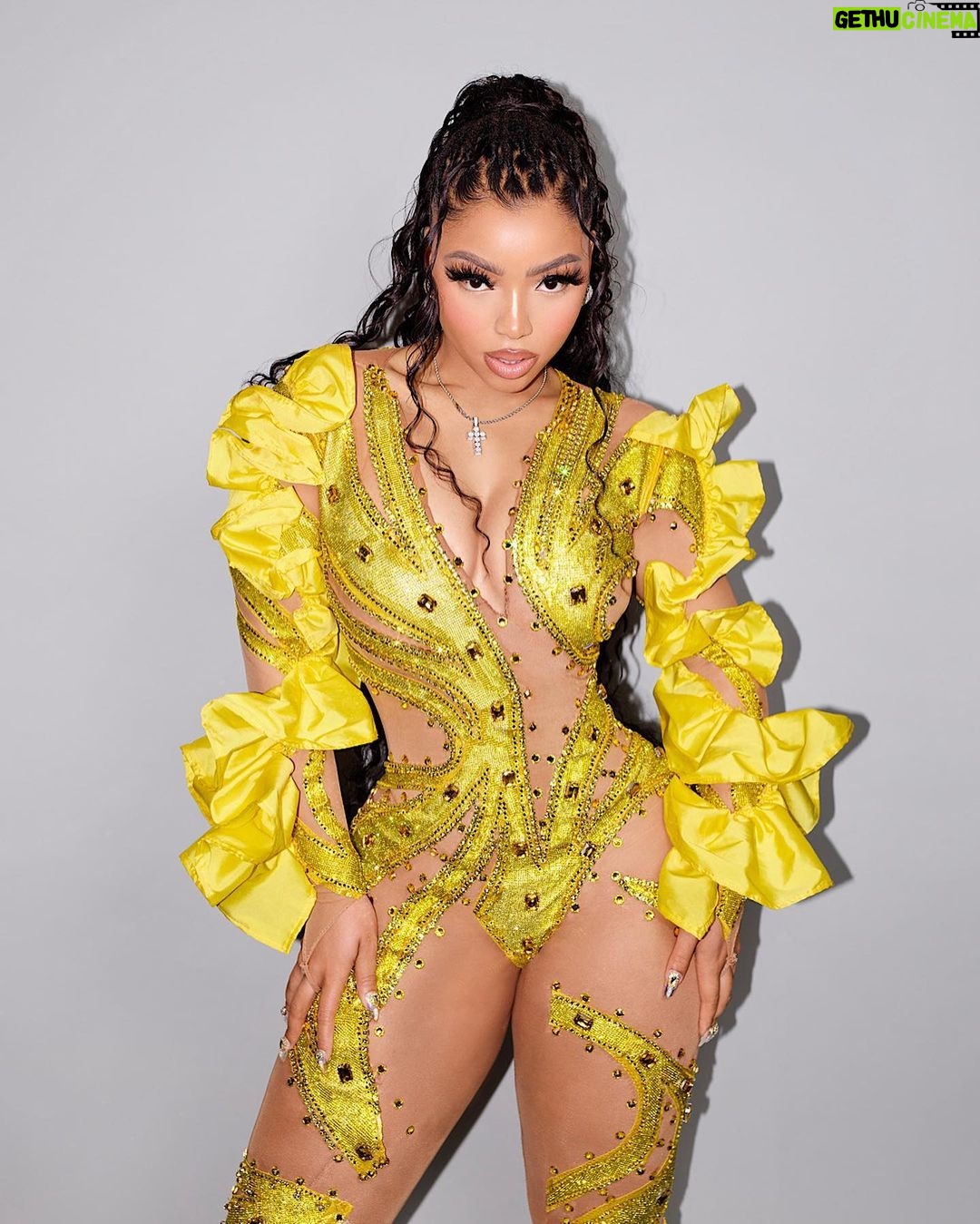 Chloe Bailey Instagram - 4 + 4 = 8 THAT MFN TOUR UP 🔥🔥🔥🔥