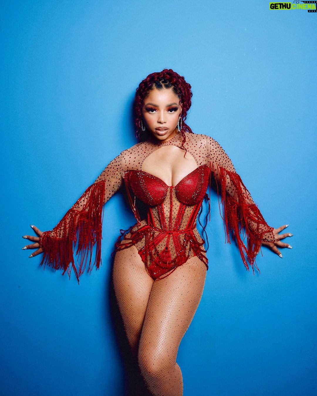 Chloe Bailey Instagram - lady in red 🌹 Terminal 5 NYC