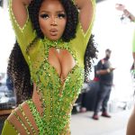 Chloe Bailey Instagram - thique thighs save lives 🍀