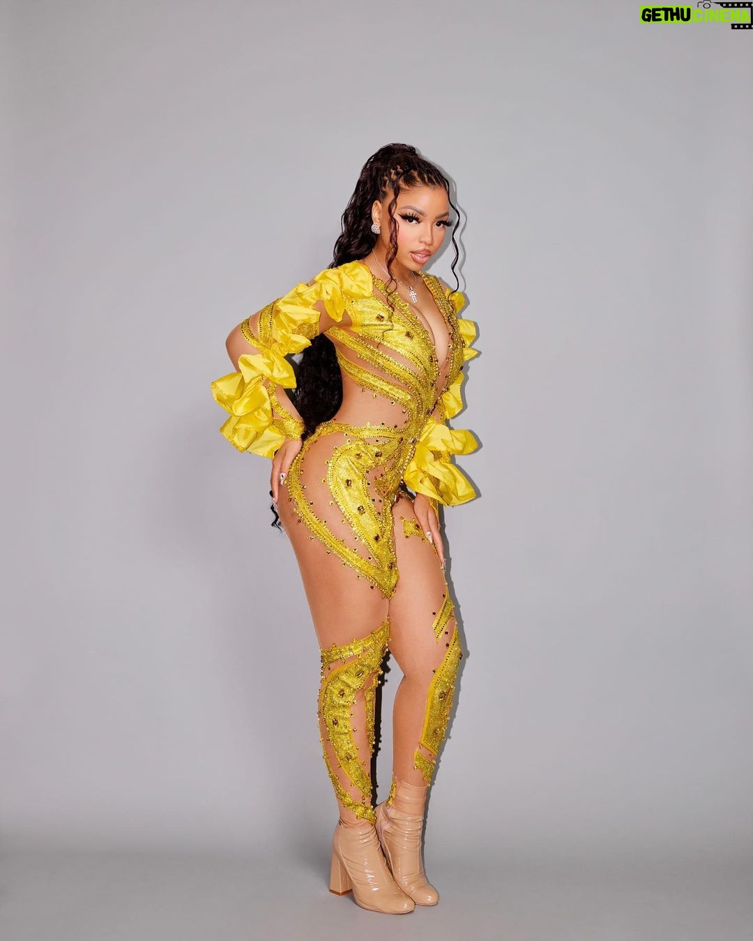 Chloe Bailey Instagram - 4 + 4 = 8 THAT MFN TOUR UP 🔥🔥🔥🔥