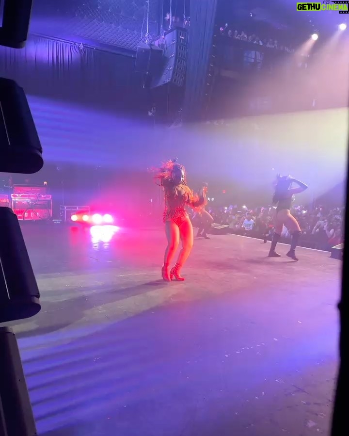 Chloe Bailey Instagram - lady in red 🌹 Terminal 5 NYC