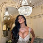 Chloe Khan Instagram - I’d wish you the best , but you can’t have me 🥇 Knightsbridge, London, UK