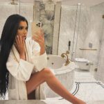 Chloe Khan Instagram - 🤍 Spaceship