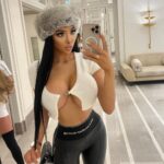 Chloe Khan Instagram - 🐿 Best spray tan of my life by @beautyavenue.1 Hôtel de Paris Monte-Carlo