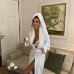 Chloe Khan Instagram - There’s nothing in my coffee cup 🤣 good morning from paradise though . Copacabana Palace, A Belmond Hotel