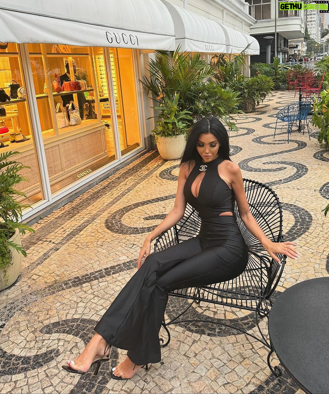 Chloe Khan Instagram - π€ comment what city you are in right now πΊοΈ & PS have a wonderful day π€ Brazil